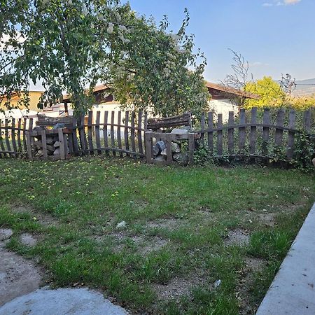 Къща За Гости Елит Sapareva Banja Exteriér fotografie